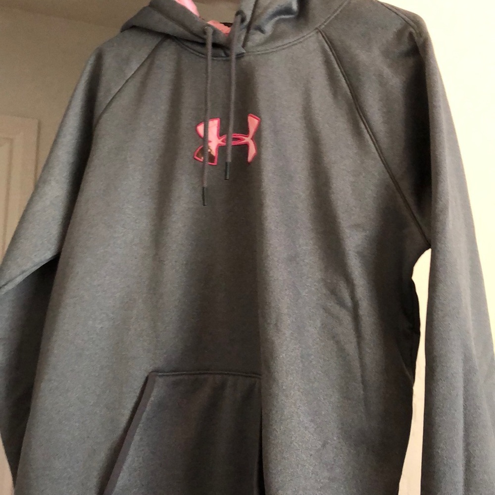 Camo Underarmour Sweatshirt